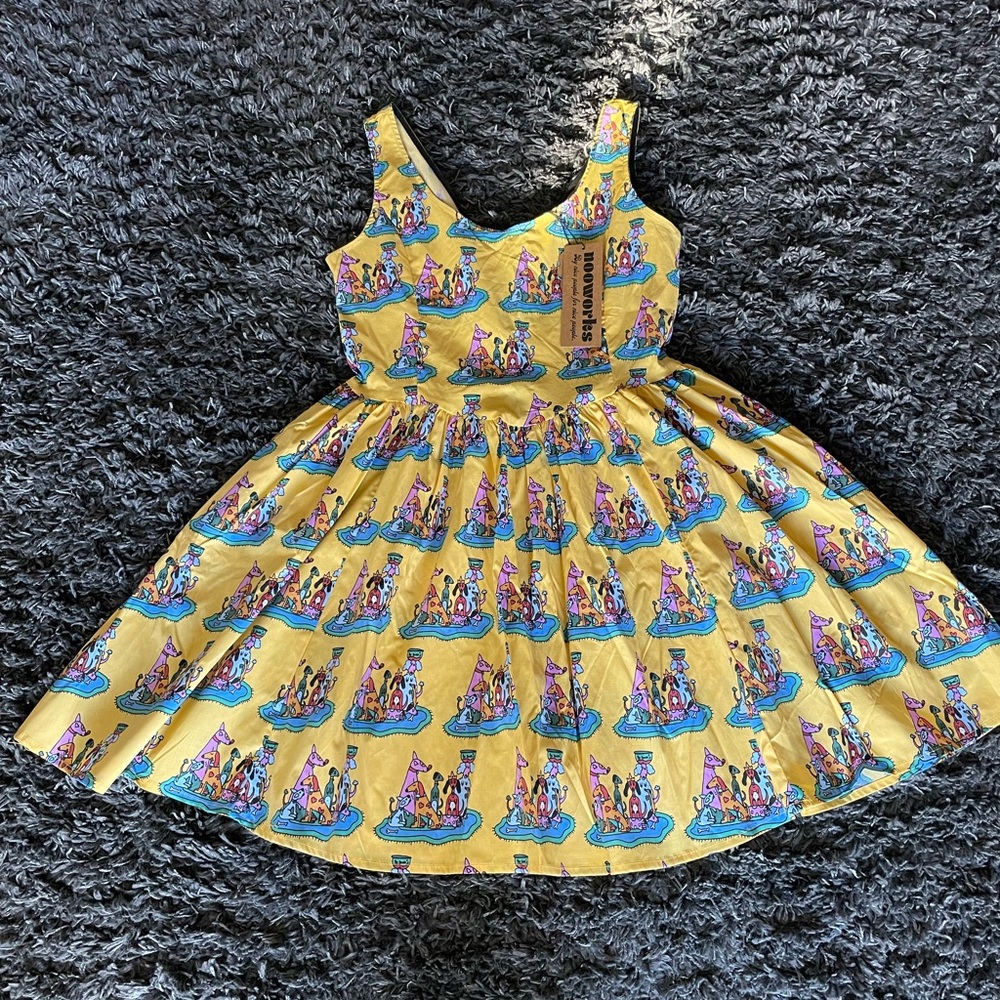 NOOWORKS Mini Misty Dog Party / Size: Large / BRAND NEW